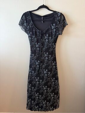 Motel Rocks | Dresses | Coti Bodycon Dress In Black Rose Flock With Lace